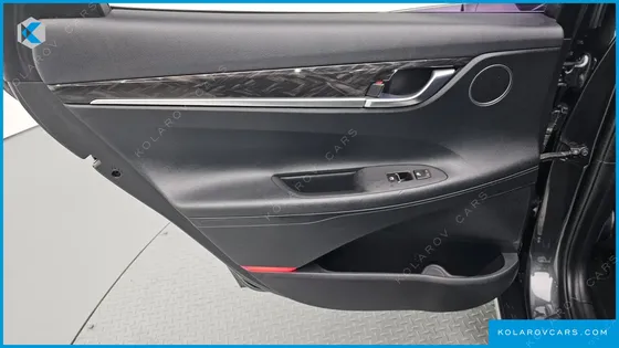 HYUNDAI GRANDEUR 2.4 PREMIUM