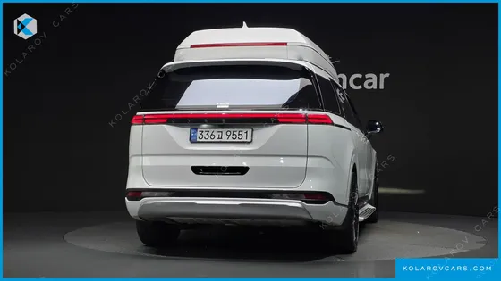 KIA CARNIVAL GASOLINE 7-SEATER HI-LIMOUSINE