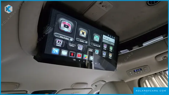 KIA CARNIVAL GASOLINE 7-SEATER HI-LIMOUSINE