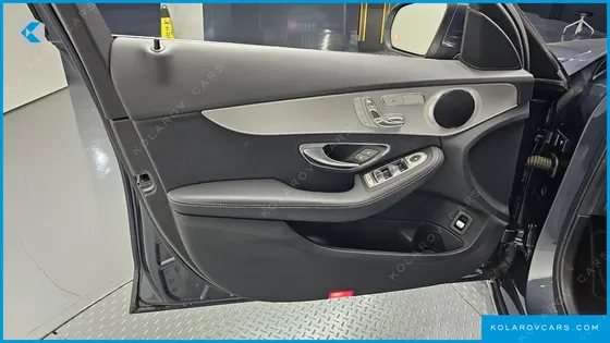 MERCEDES C-CLASS C220 D AVANTGARDE