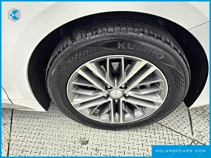 HYUNDAI GRANDEUR 3.0 LPI MODERN BASIC (RENTAL CAR)