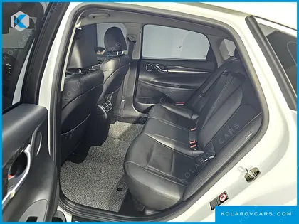 HYUNDAI GRANDEUR 3.0 LPI MODERN BASIC (RENTAL CAR)