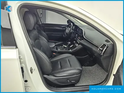 HYUNDAI GRANDEUR 3.0 LPI MODERN BASIC (RENTAL CAR)