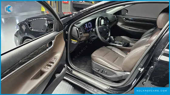 HYUNDAI GRANDEUR 2.2 DIESEL PREMIUM