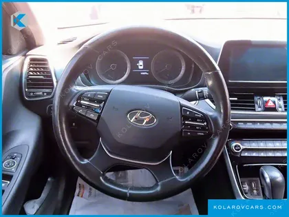 HYUNDAI GRANDEUR 2.4 PREMIUM