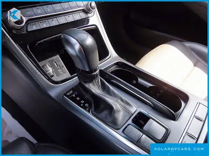 HYUNDAI GRANDEUR 2.4 PREMIUM