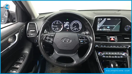 HYUNDAI GRANDEUR 2.2 DIESEL PREMIUM