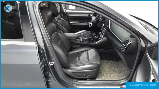 HYUNDAI GRANDEUR 2.2 DIESEL PREMIUM