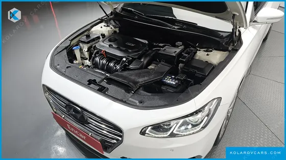 HYUNDAI GRANDEUR 2.4 PREMIUM