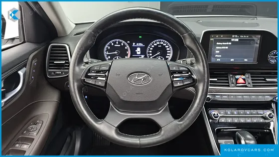 HYUNDAI GRANDEUR 2.4 PREMIUM