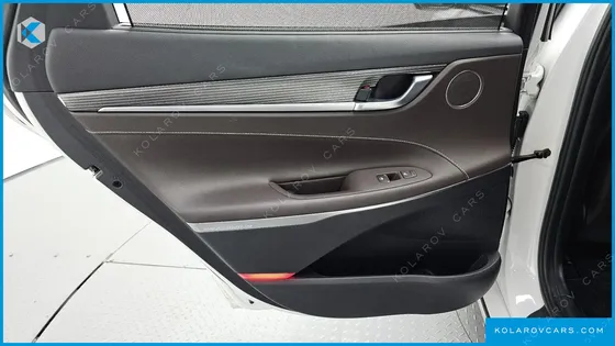 HYUNDAI GRANDEUR 2.4 PREMIUM