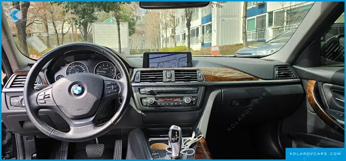 BMW 3 SERIES 320I