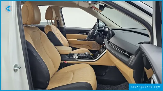 KIA CARNIVAL DIESEL 9-SEATER NOBLESSE