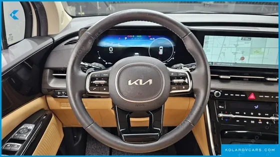 KIA CARNIVAL DIESEL 9-SEATER NOBLESSE