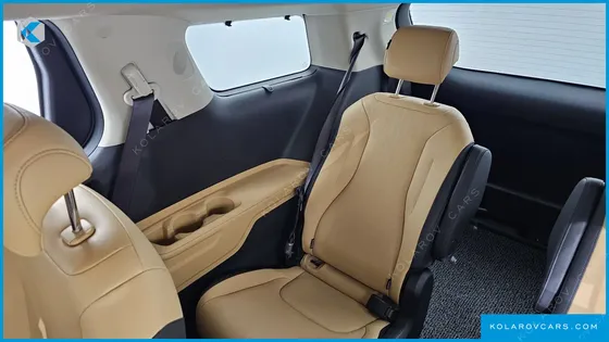 KIA CARNIVAL DIESEL 9-SEATER NOBLESSE