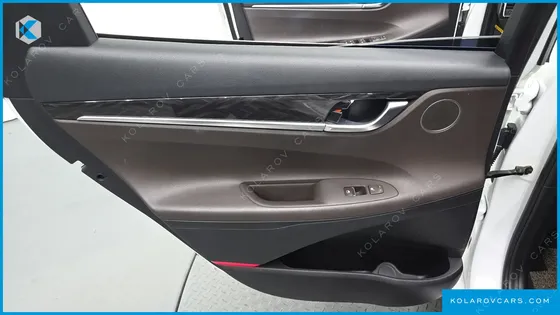 HYUNDAI GRANDEUR 2.4 PREMIUM