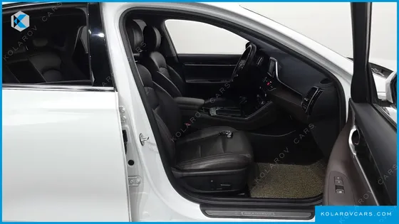 HYUNDAI GRANDEUR 2.4 PREMIUM