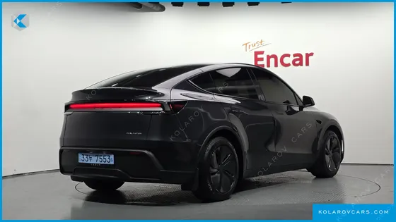 TESLA MODEL Y LONG RANGE AWD
