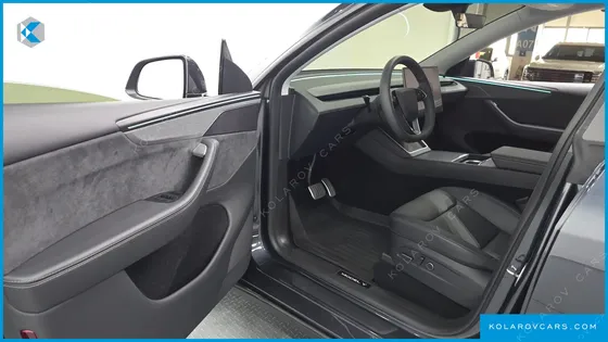 TESLA MODEL Y LONG RANGE AWD