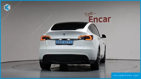 TESLA MODEL Y LONG RANGE AWD