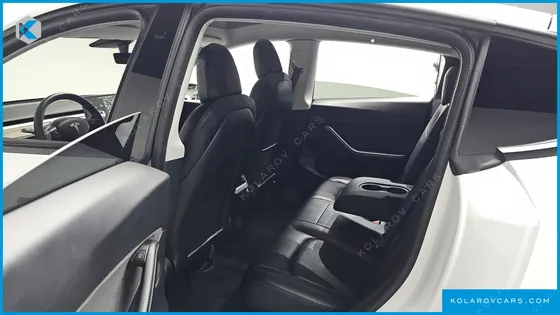 TESLA MODEL Y LONG RANGE AWD