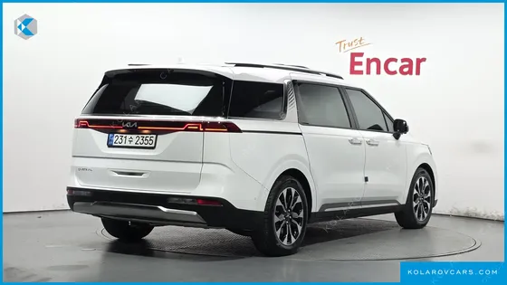 KIA CARNIVAL GASOLINE 9-SEATER SIGNATURE