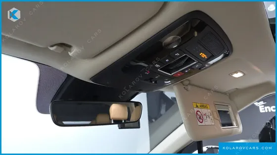 KIA CARNIVAL GASOLINE 9-SEATER SIGNATURE