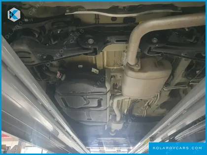 KIA CARNIVAL GASOLINE 9-SEATER SIGNATURE