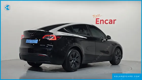 TESLA MODEL Y LONG RANGE AWD