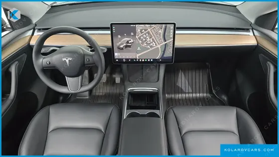 TESLA MODEL Y LONG RANGE AWD