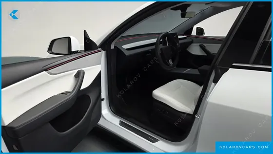 TESLA MODEL Y RWD