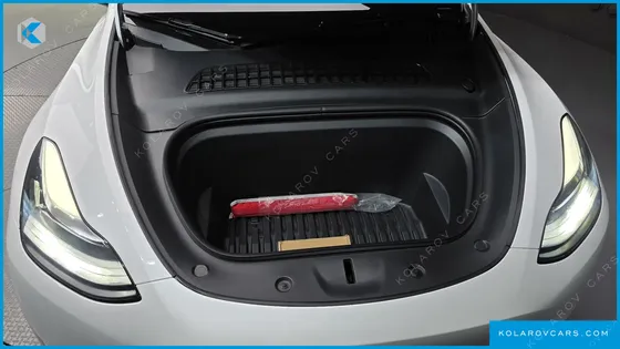 TESLA MODEL Y LONG RANGE AWD