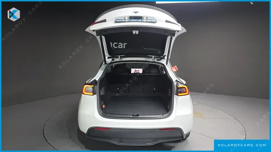 TESLA MODEL Y LONG RANGE AWD