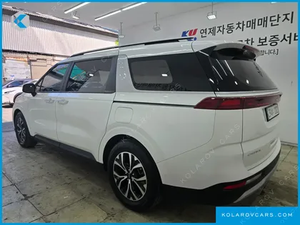KIA CARNIVAL GASOLINE 9-SEATER PRESTIGE