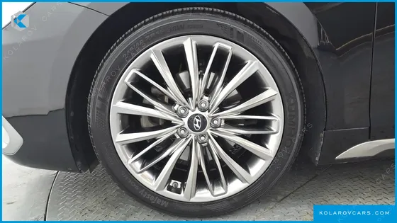 HYUNDAI GRANDEUR 2.4 PREMIUM