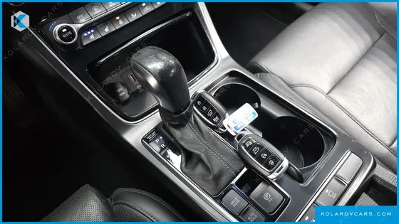 HYUNDAI GRANDEUR 2.4 PREMIUM