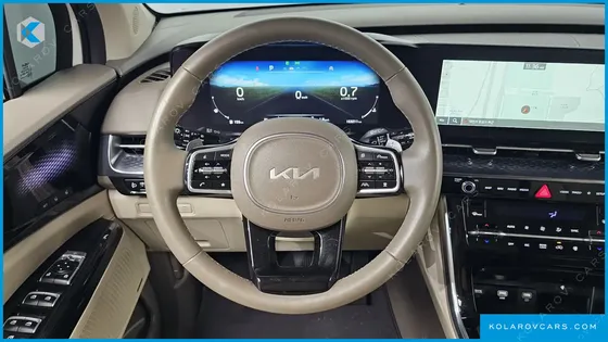 KIA CARNIVAL DIESEL 9-SEATER HI-LIMOUSINE