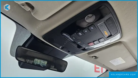 KIA CARNIVAL DIESEL 9-SEATER HI-LIMOUSINE