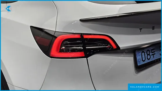 TESLA MODEL Y RWD