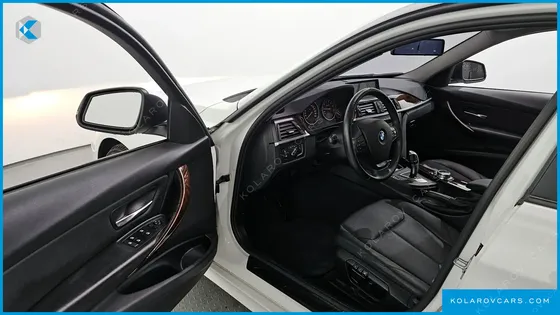BMW 3 SERIES 320I