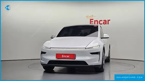 TESLA MODEL Y L LONG RANGE AWD