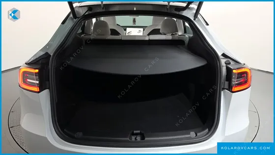 TESLA MODEL Y RWD