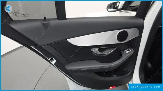 MERCEDES C-CLASS C220 D AVANTGARDE
