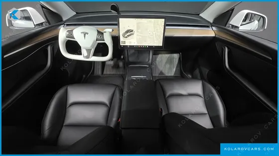 TESLA MODEL Y RWD
