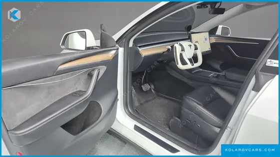 TESLA MODEL Y RWD