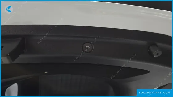 TESLA MODEL Y RWD