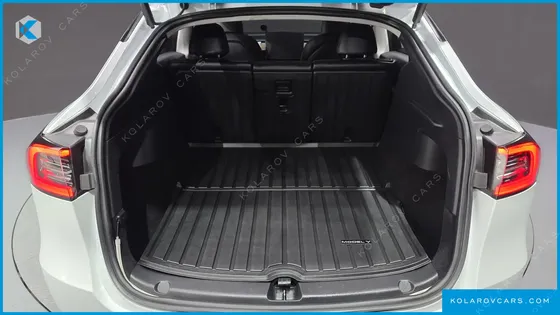 TESLA MODEL Y RWD