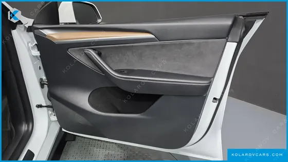 TESLA MODEL Y RWD