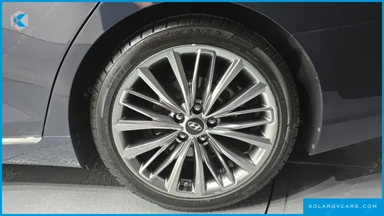 HYUNDAI GRANDEUR 3.0 EXCLUSIVE