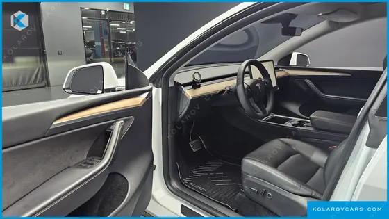 TESLA MODEL Y RWD